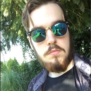 Meet your Posher, Andrew